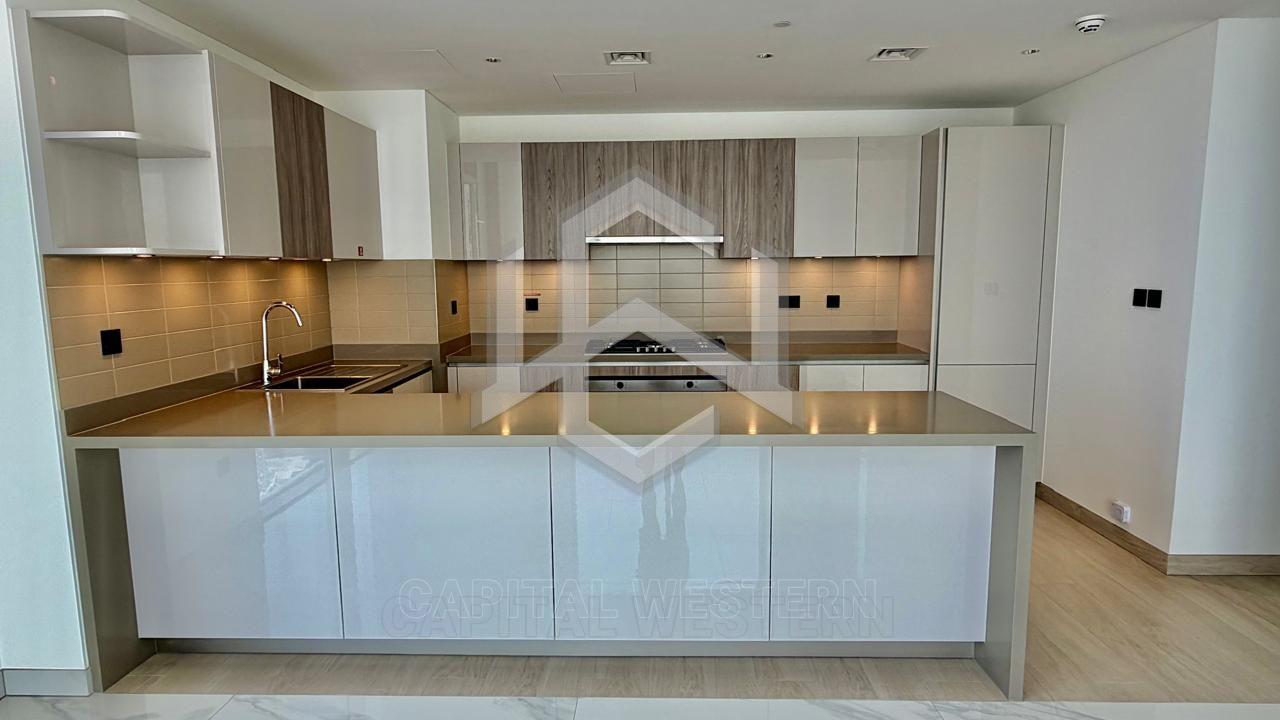 Stunning View | Huge Layout | 3 Bedrooms