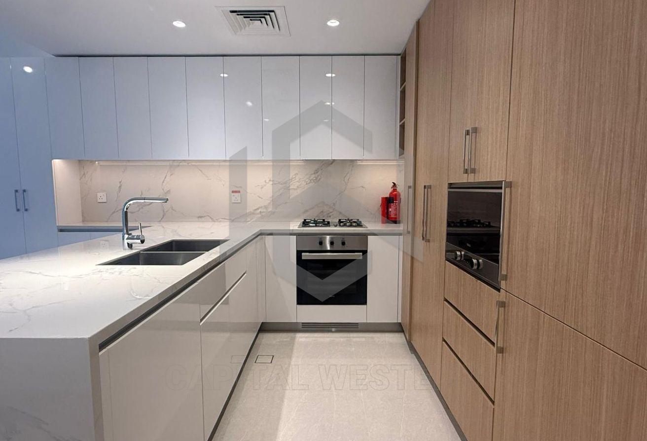 Spacious 2 Bedroom | Vacant | Unfurnished