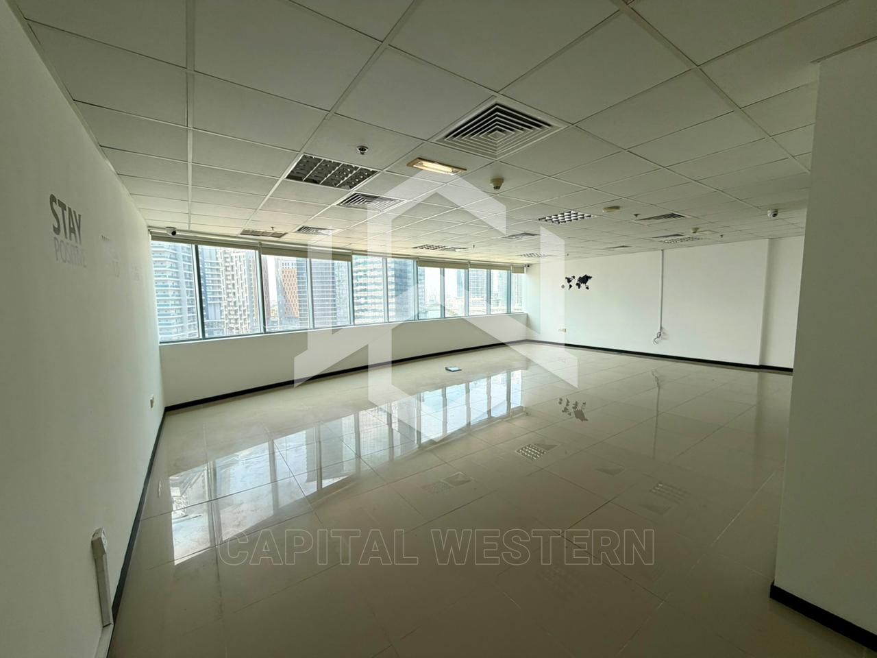 Spacious Office | Prime Location | 2 Parkings