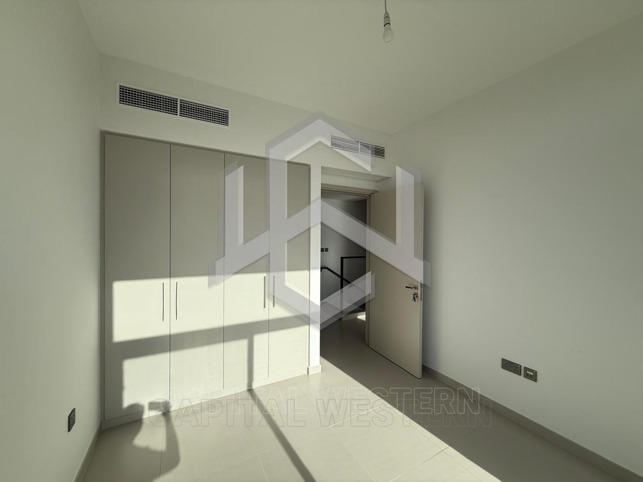 Ready to Move 3BR, Unfurnished, Arabian Ranches 3