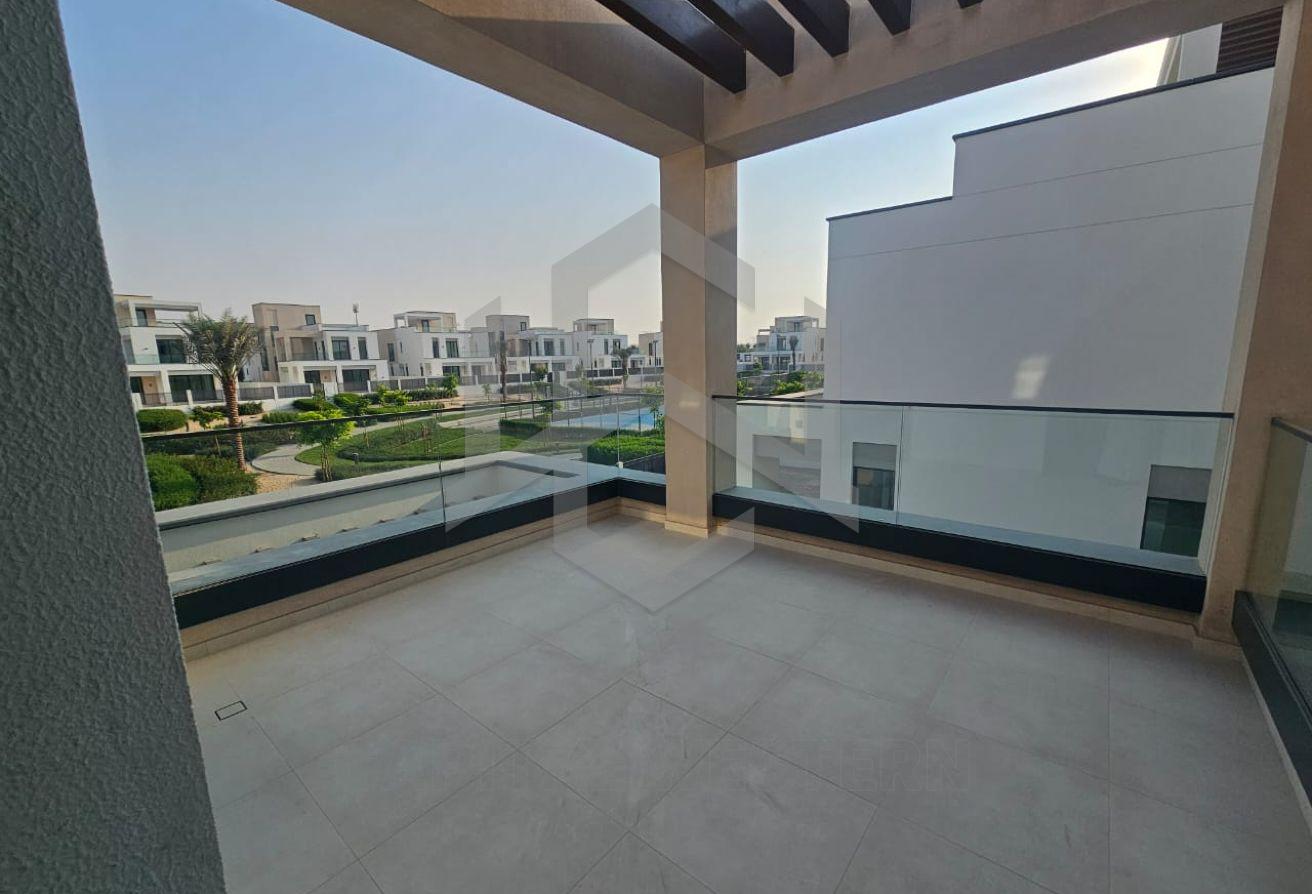 Ready to Move | Facing Amenities | Private Garden — 2