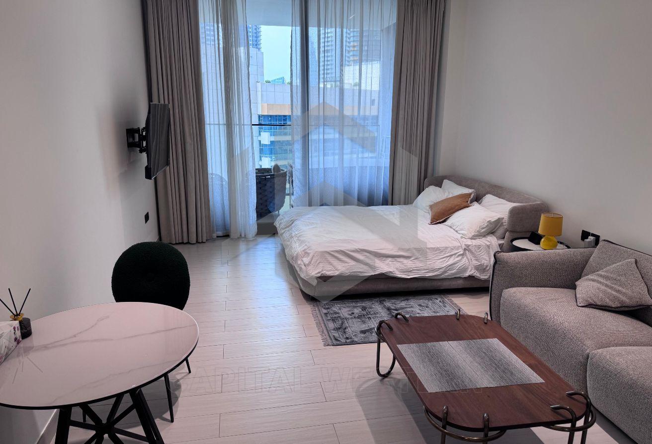 Luxury Furnished | Jacuzzi | Burj Khalifa View