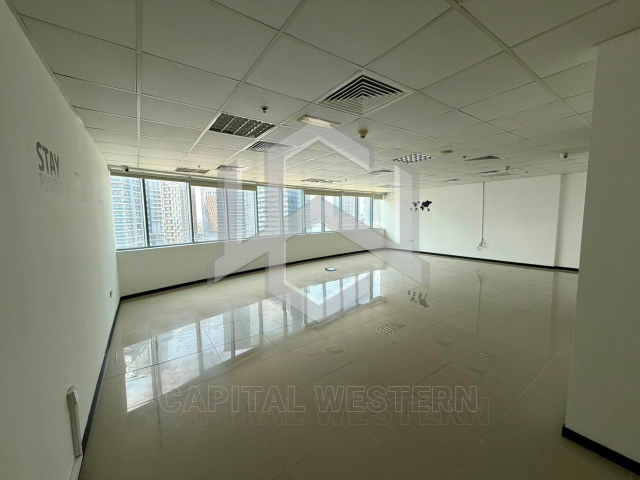 Spacious Office | Prime Location | 2 Parkings