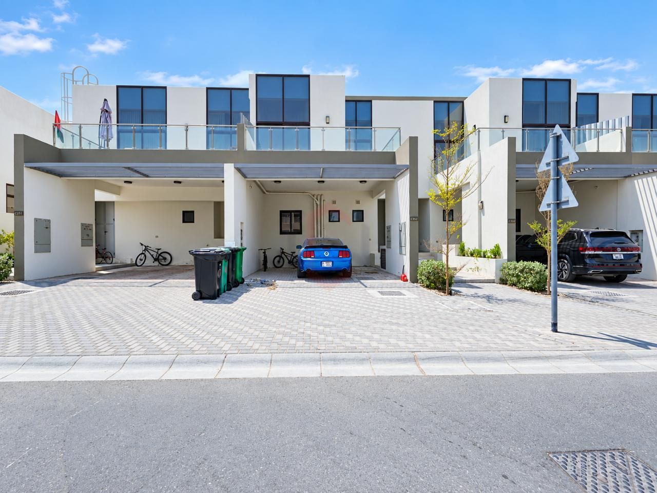 4BR + Maid Townhouse | Private Garden | Ready — 2