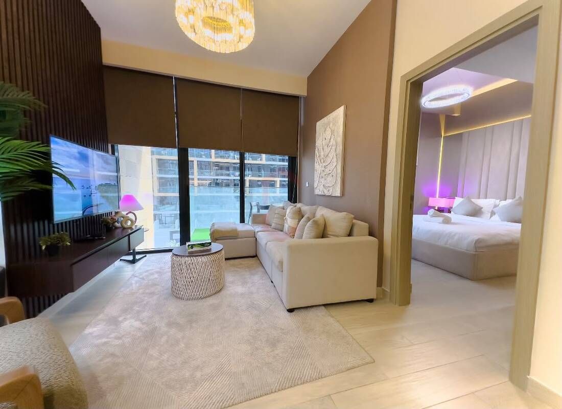 Fully-furnished | Multiple Cheques | Pool View — 4
