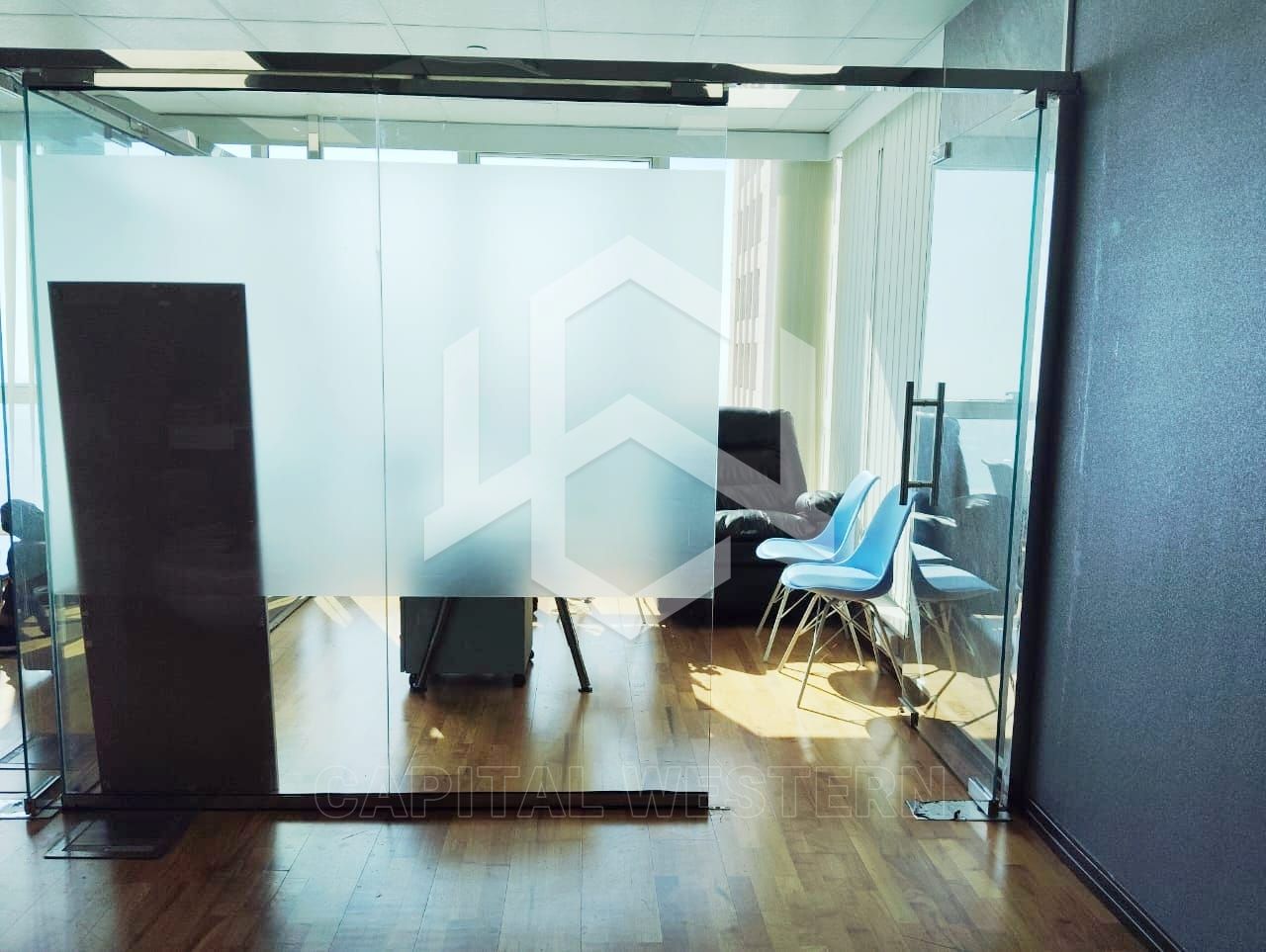 Access To Metro / Partitioned / Fully Furnished — 3