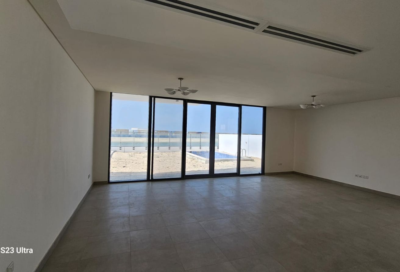 Brand New | Private Beach & Pool | Luxurious — 2