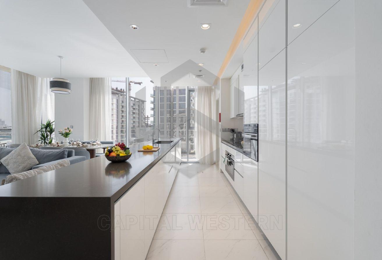 Luxury 3BR+Maid | Fully Furnished | Prime Location — 4
