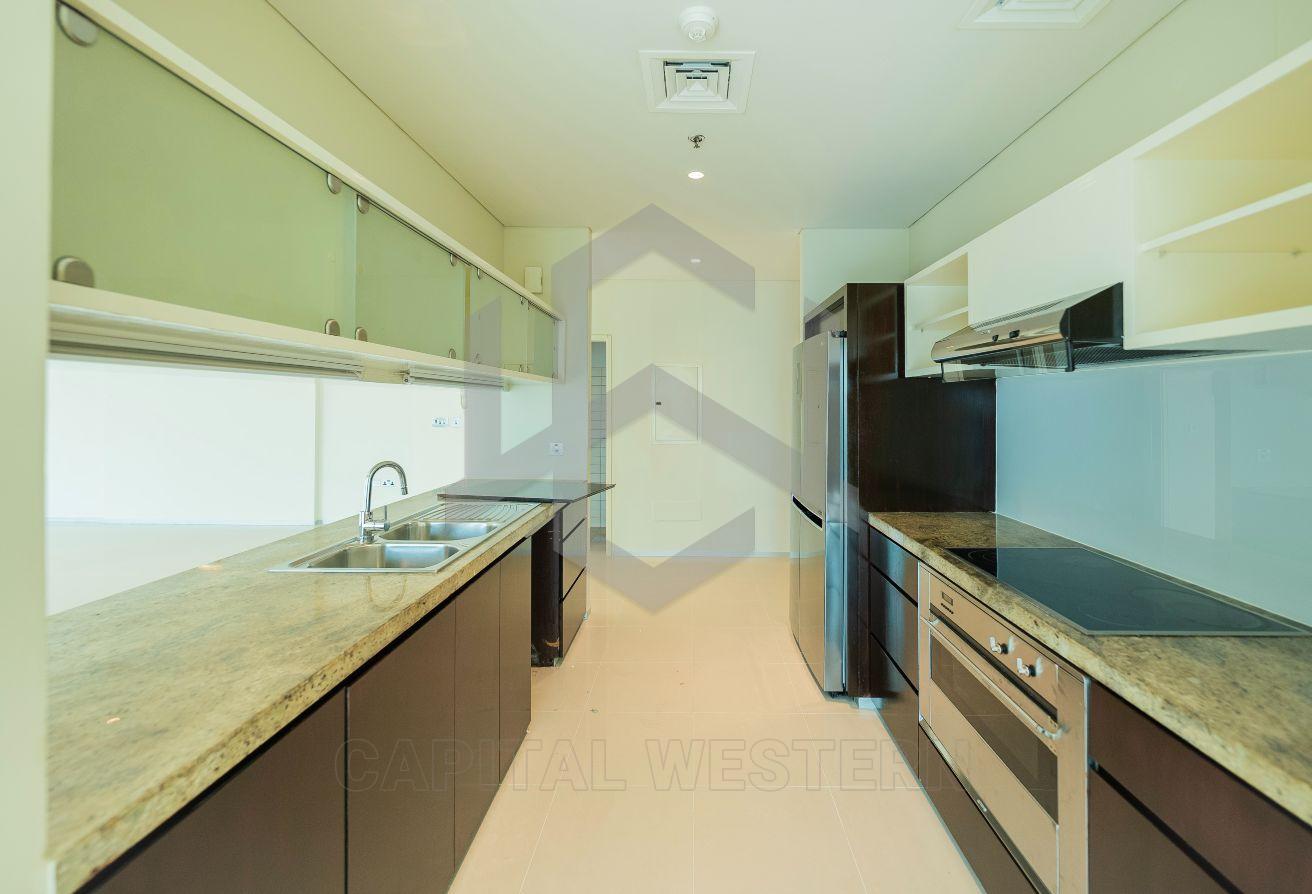 Chiller Free | Prime Location | Close To Metro — 2