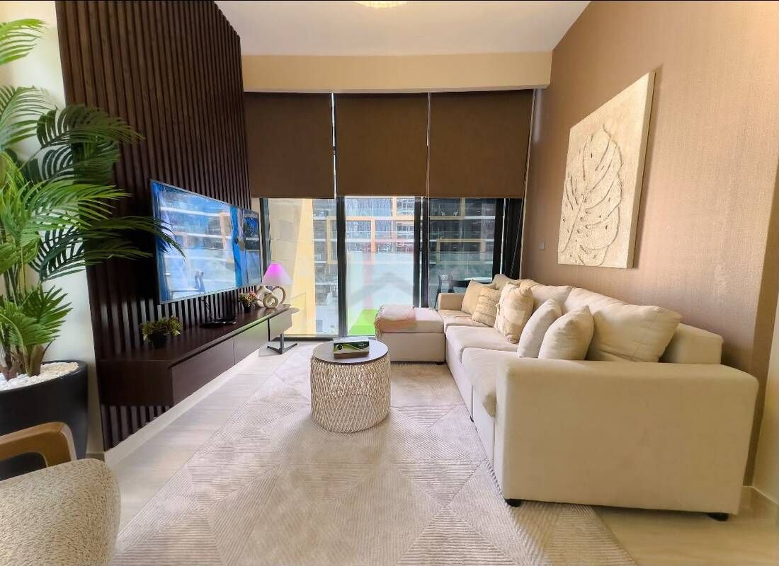 Fully-furnished | Multiple Cheques | Pool View — 2