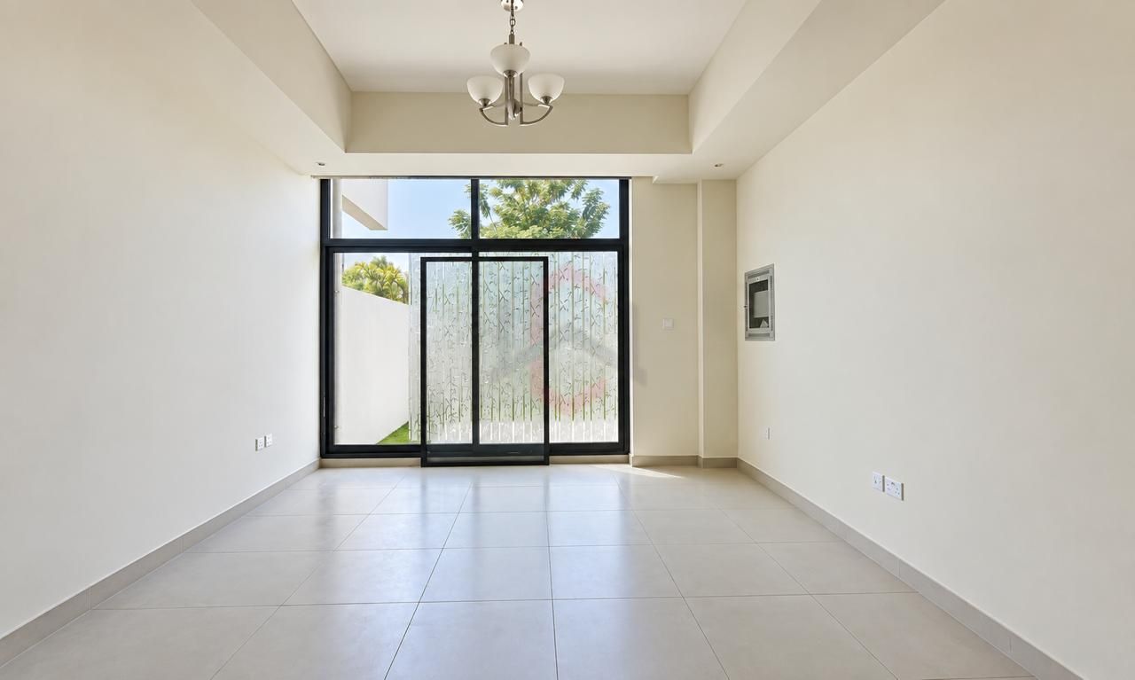 4BR + Maid Townhouse | Private Garden | Ready — 4