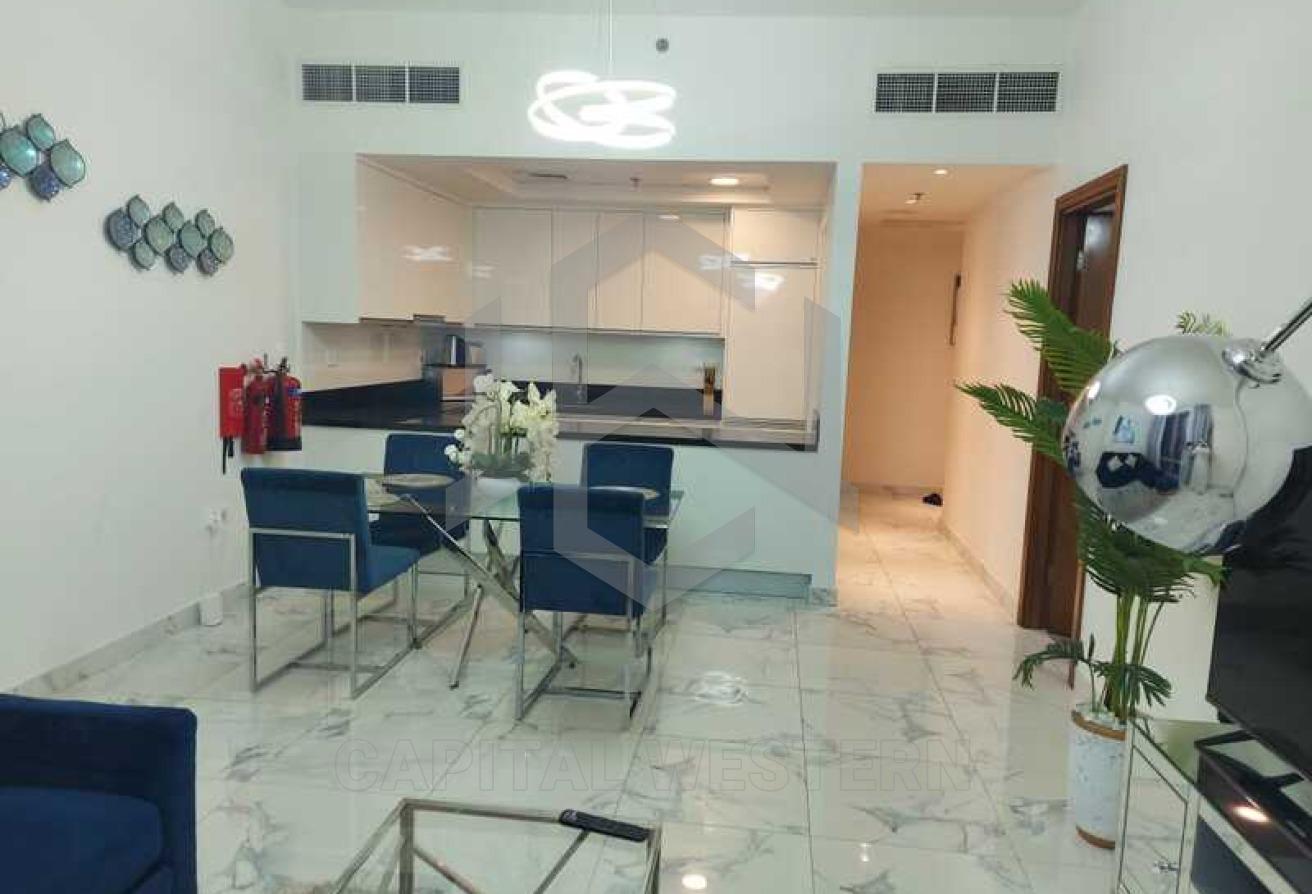 Pool and Canal View, Furnished, Prime Location — 3