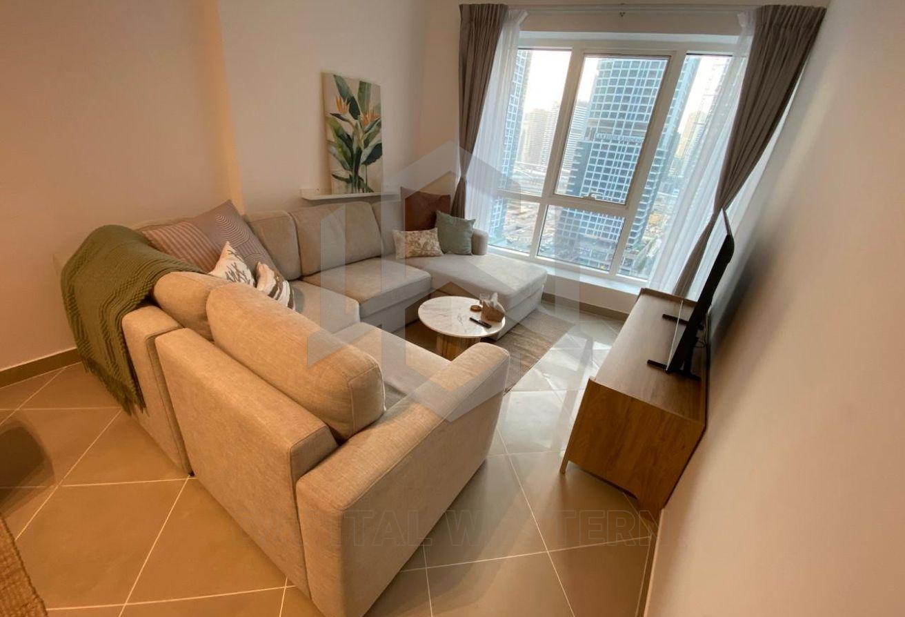 LAKE VIEW, UNFURNISHED 2BR+MAID, READY TO MOVE — 2