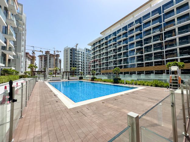 FULLY FURNISHED | LAGOON VIEW | VACANT — 2