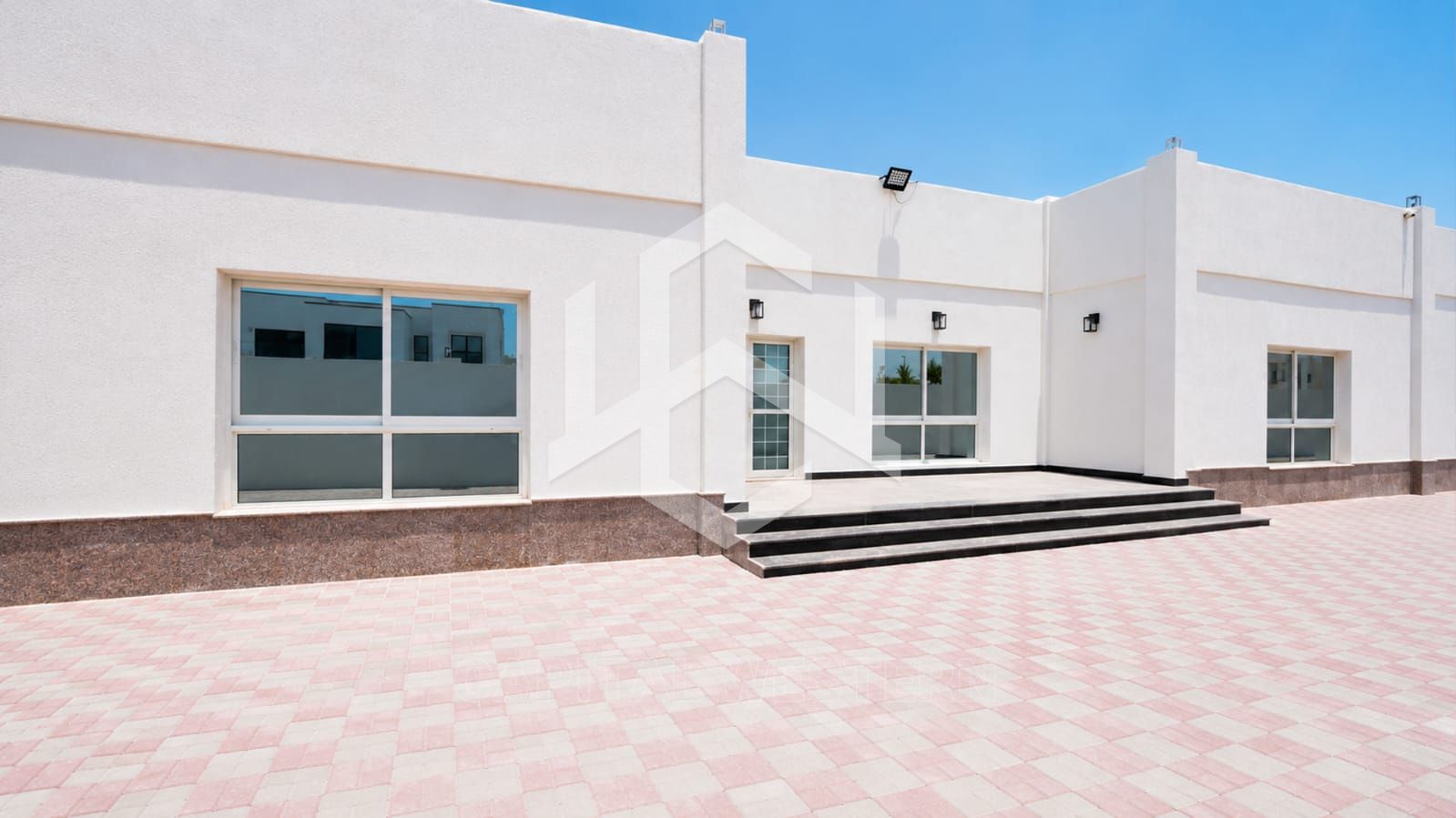 3 Bedroom Villa + Maid's Room + Majlis — 3