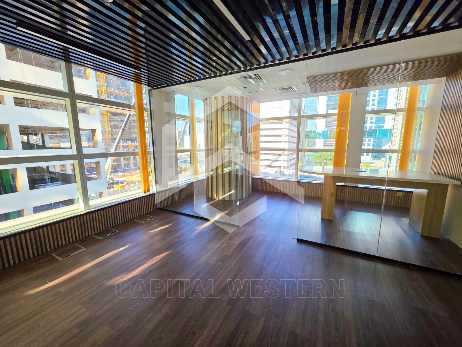 Close to Metro | Glass Partitions | Vacant — 3