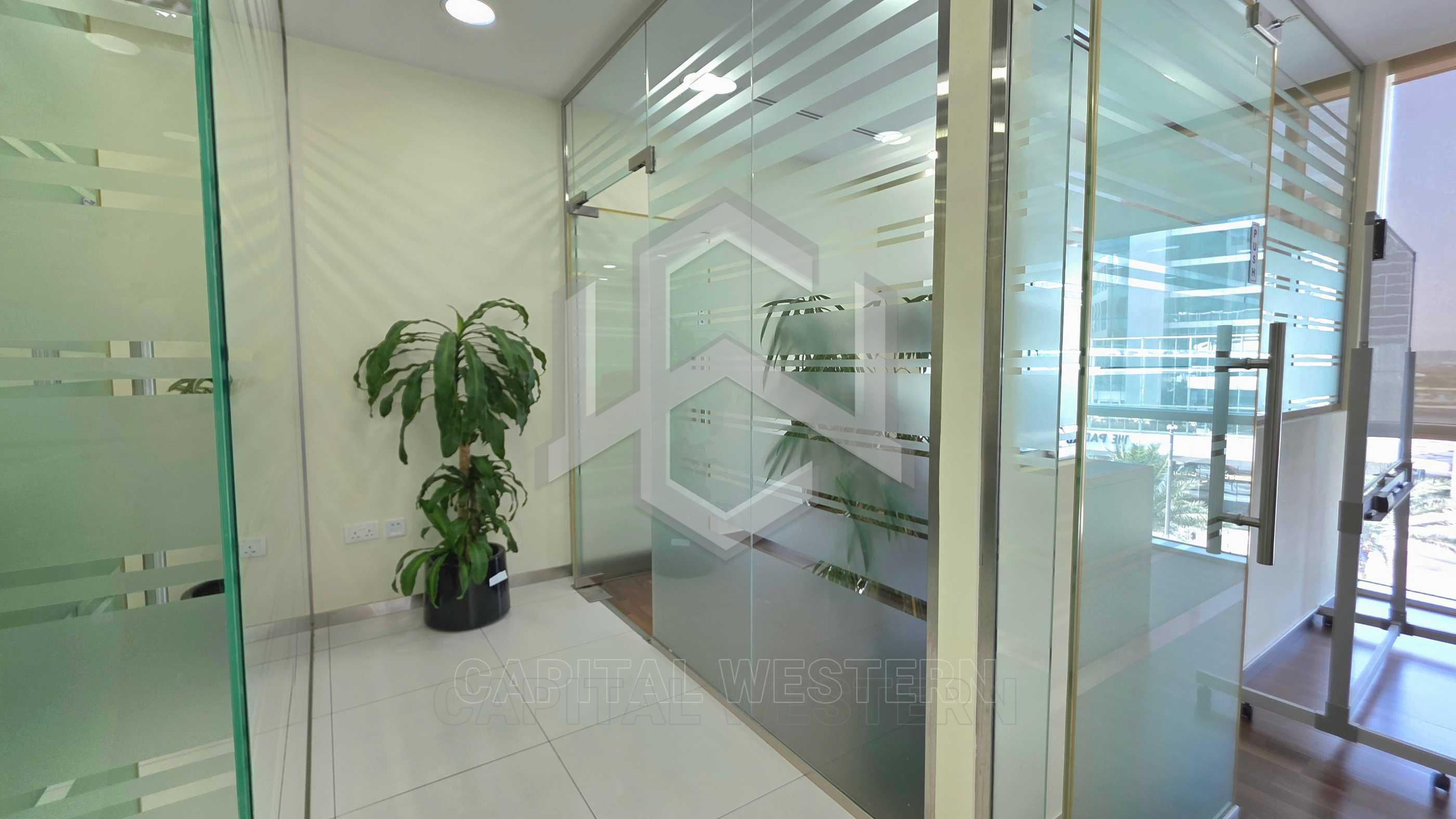 Luxurious Office | Fully Furnished | 4 Parkings — 4