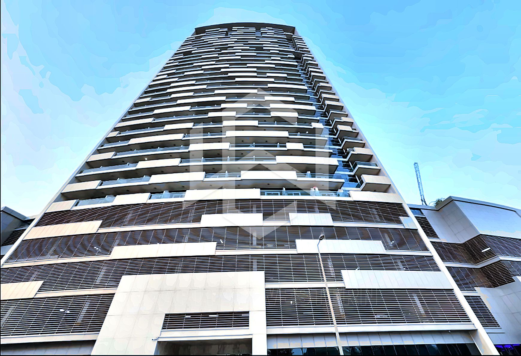 Ready to Move | Bright Studio | Al Jawhara JVT — 2