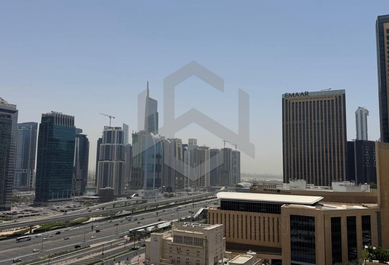 Spacious 1BR | SZR View | 5mins from Metro — 2