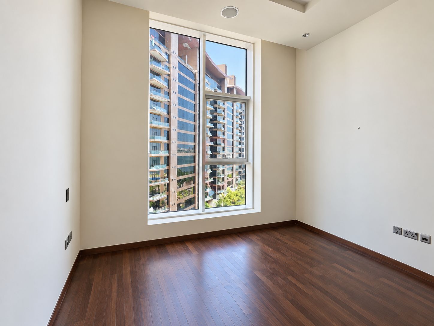 Spacious Layout | Andaz Water | Beach View — 4