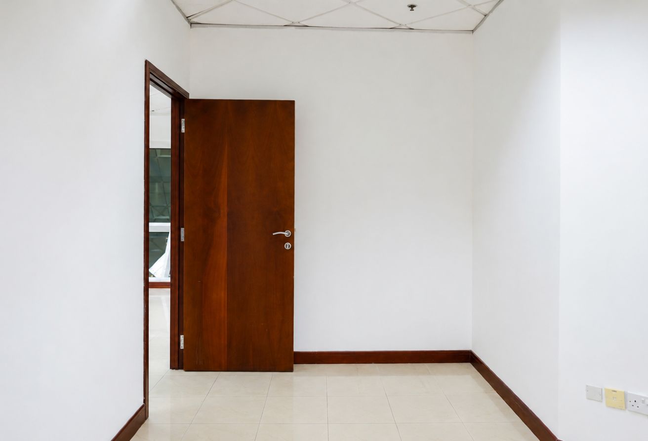Retail Shop | Fitted | Unfurnished | Carpeted — 3