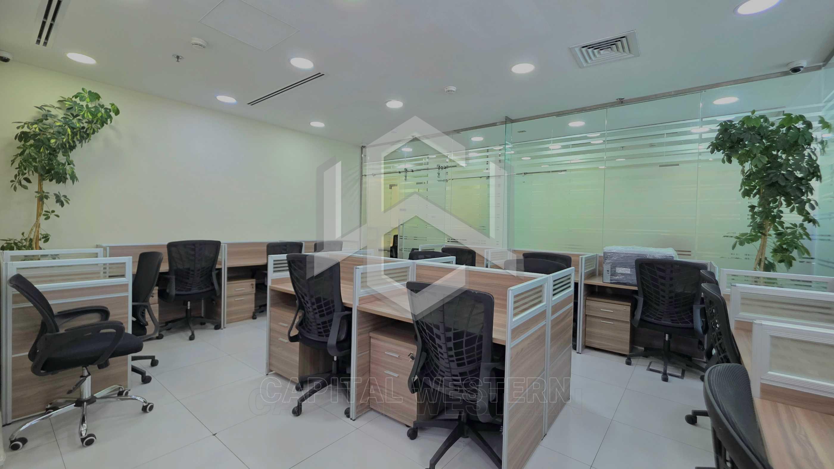 Luxurious Office | Fully Furnished | 4 Parkings — 3