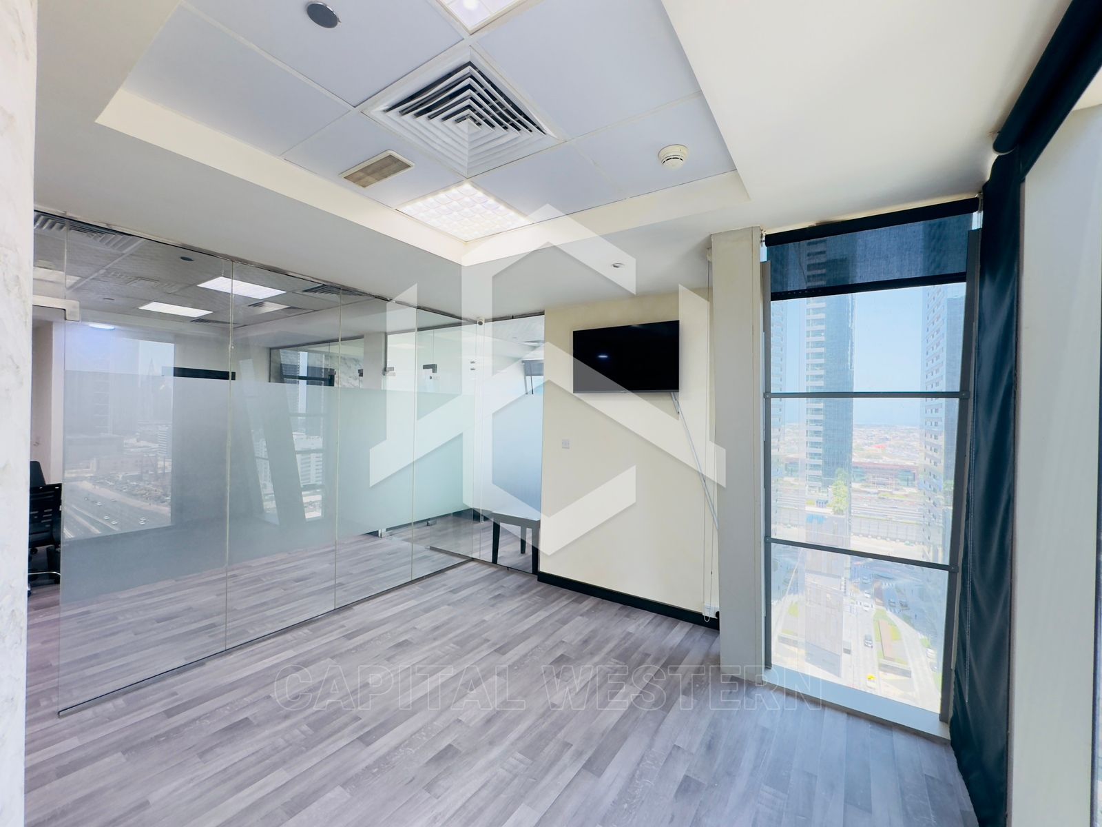 Fully Fitted and Furnished | Close to Metro — 4