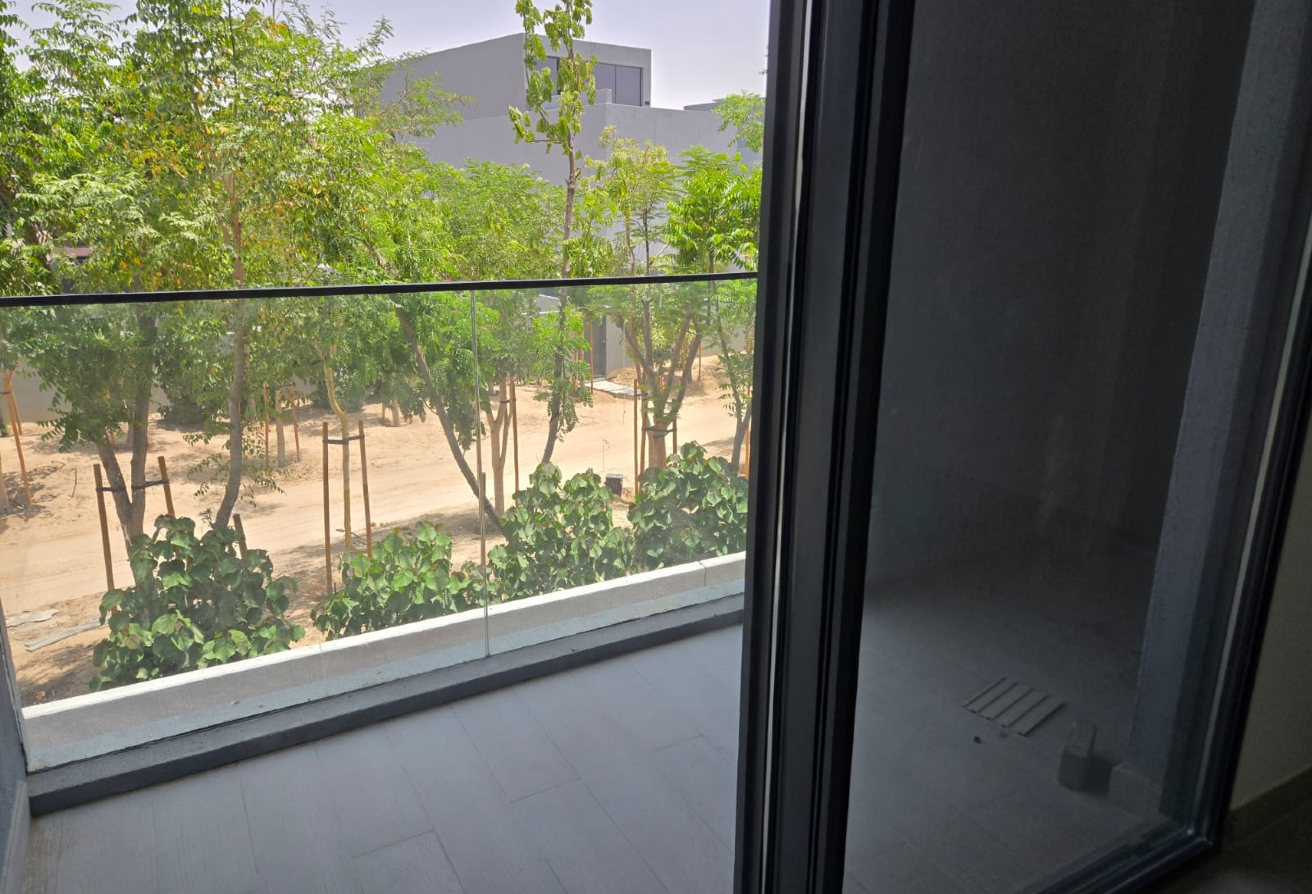 4BR+Majlis+Maid | Brand New | Kitchen-furnished
