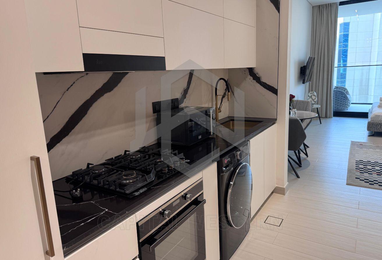 Fully-furnished Studio | Canal View | Vacant — 2