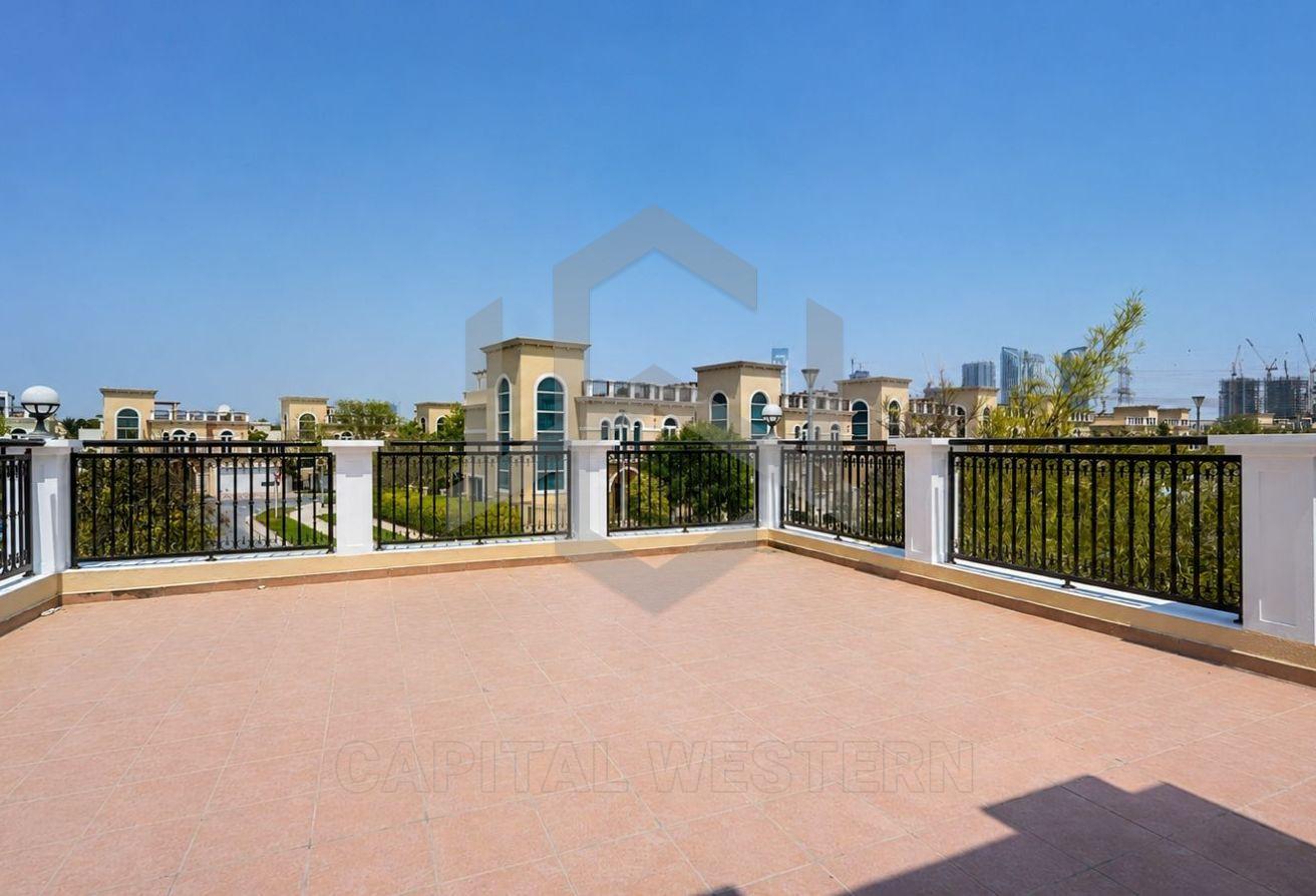 Jumeirah Park | Spacious 4BR + Maid's Room Villa — 3