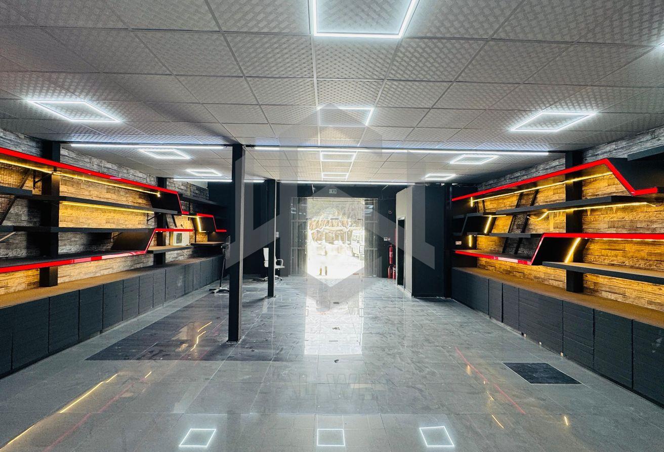 Fully Furnished Warehouse | Vacant | Al Quoz — 3