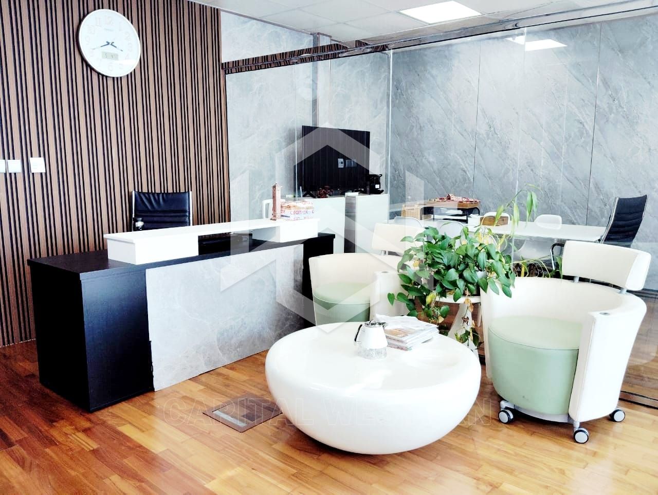 Access To Metro / Partitioned / Fully Furnished