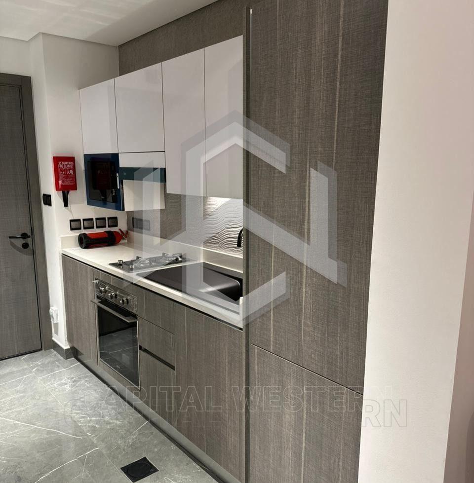 Modern Studio, Available on May 26, Amenities View