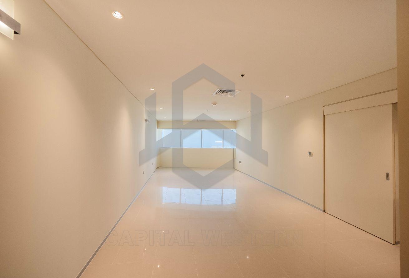 Chiller Free | Sea View | Close To Metro | Vacant — 3