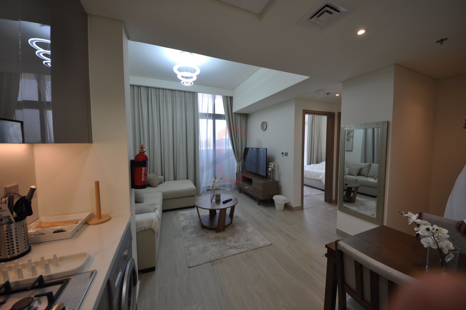 Fully- furnished 1BR | Vacant & Ready| Pool View — 3