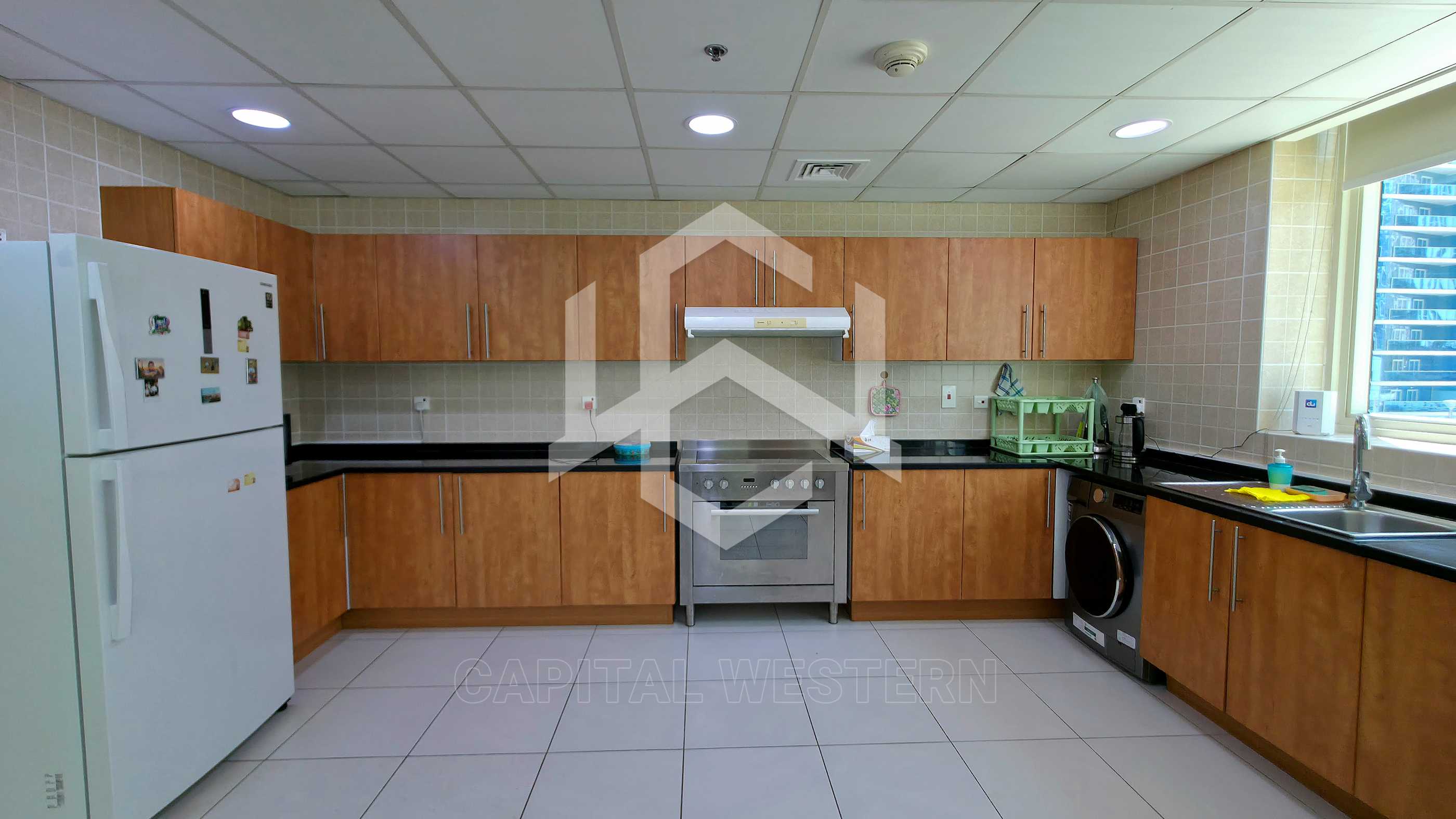Corner 2 Bedroom | Canal View | 3 Balconies