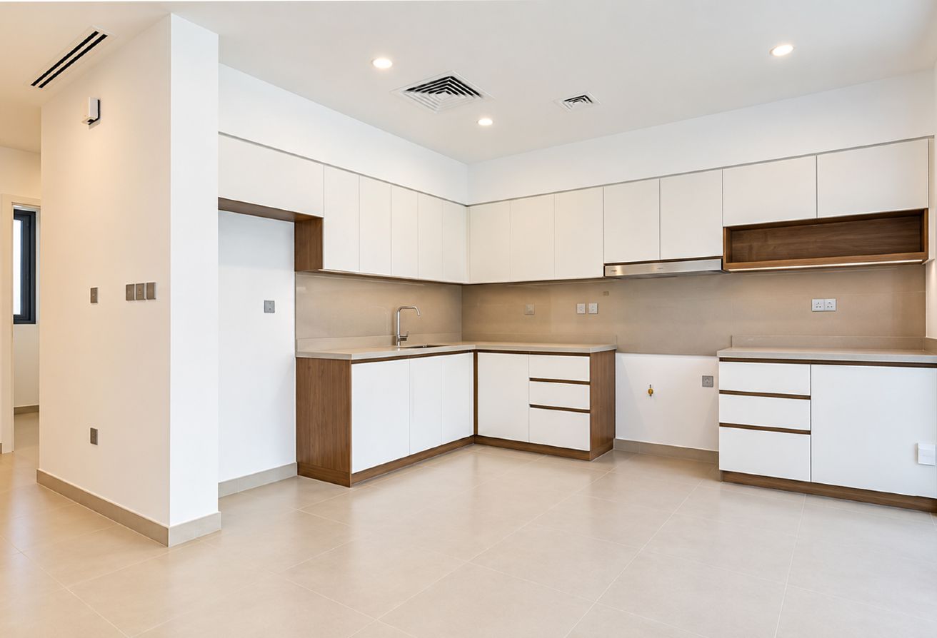 Vacant 3BR | Ready by End of Nov | Unfurnished — 2