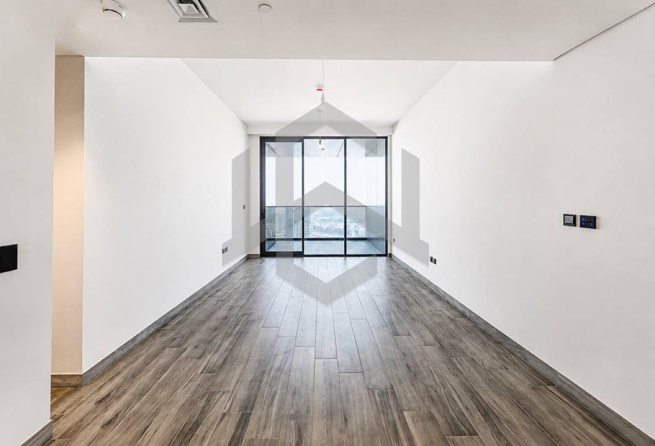 Luxury Brand-New Semi-Furnished 2-BR | High Floor
