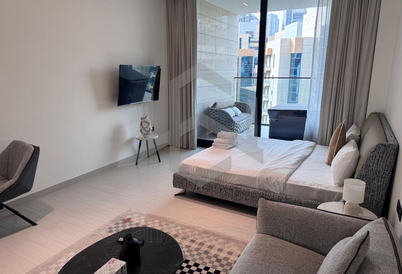 Fully-furnished Studio | Canal View | Vacant — 3