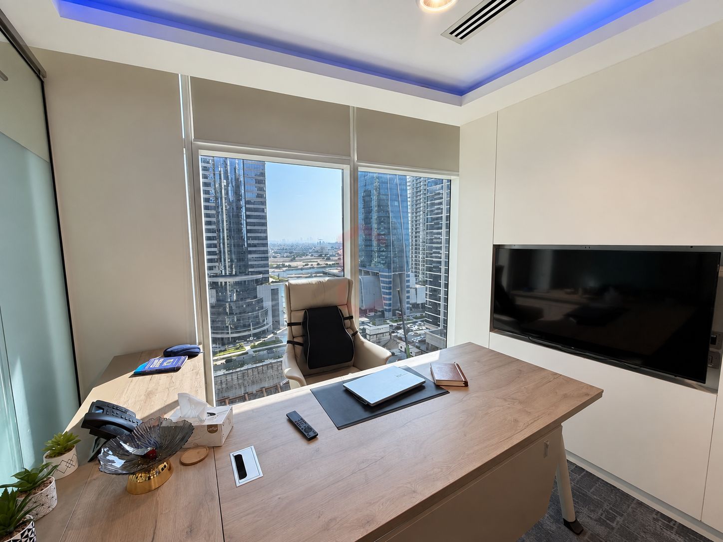 Fully Fitted & Furnished Office | Ready to Move | Close to Metro — 3