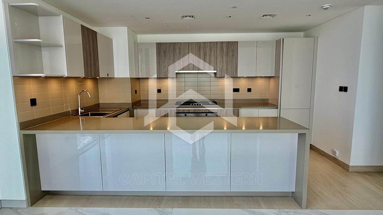 Stunning View | Huge Layout | 3 Bedrooms