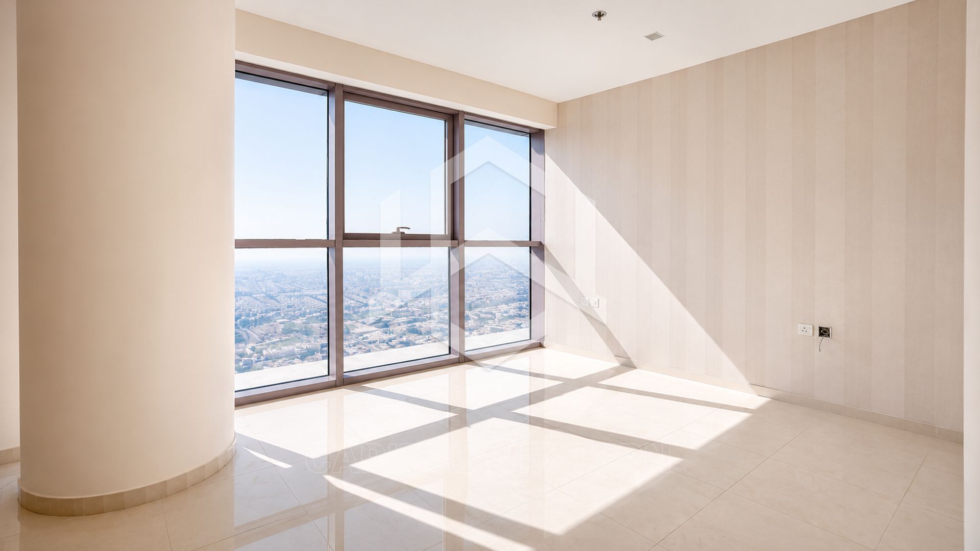 Grade A, Amazing Sea View, Bright, Near Metro — 4