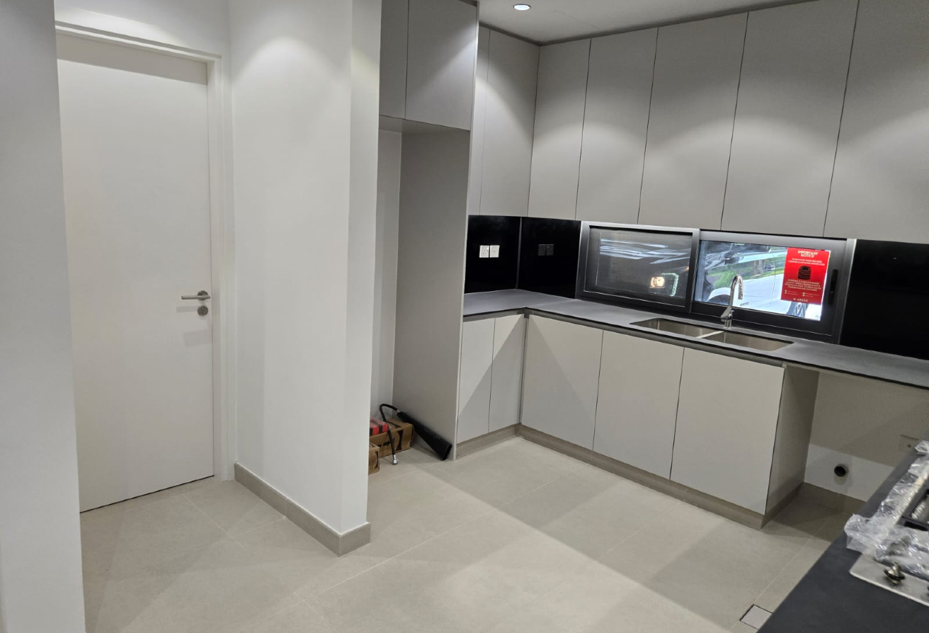 4BR+Majlis+Maid | Brand New | Kitchen-furnished — 3