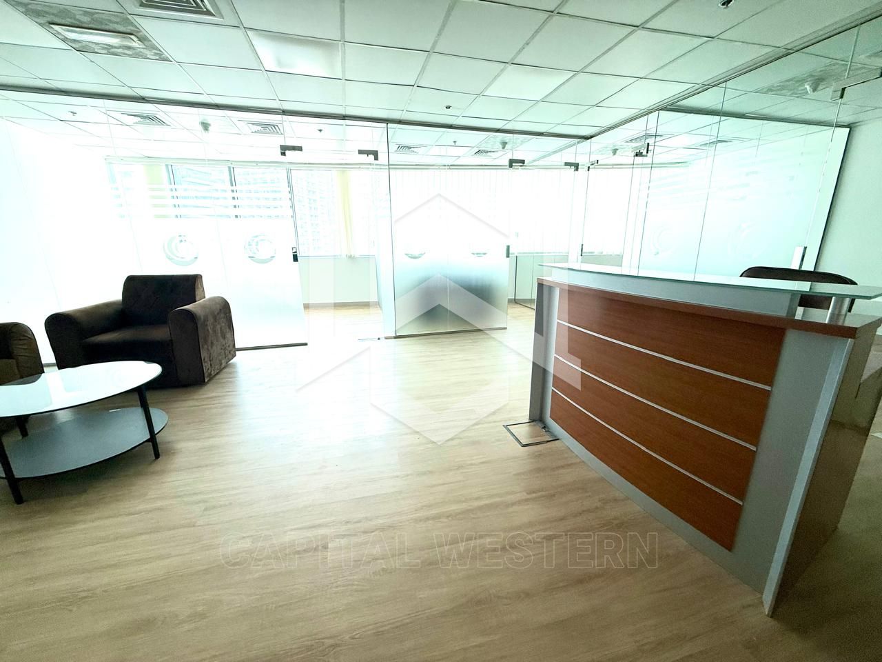 Canal View | 5 Glass Partitions | Furnished Office — 3