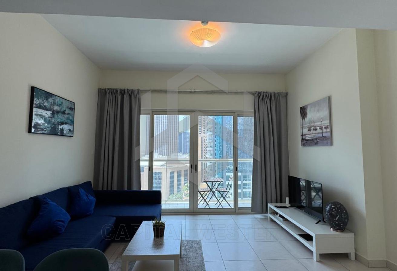 Spacious 1BR | SZR View | 5mins from Metro