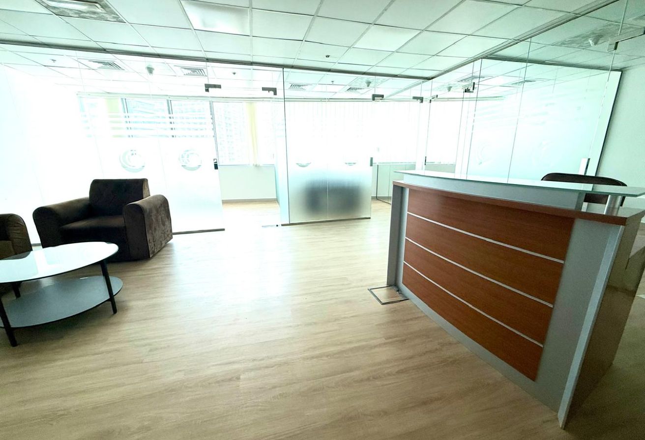 Furnished Office | Canal View | 5 Cabins — 4