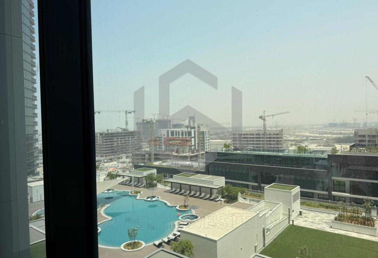 Pool View | 2 Bedrooms | Ready to Move — 2