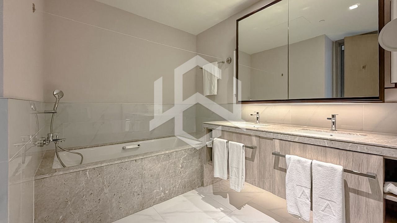 Elegant 3BR | Premium Finishes | Creek Views — 4