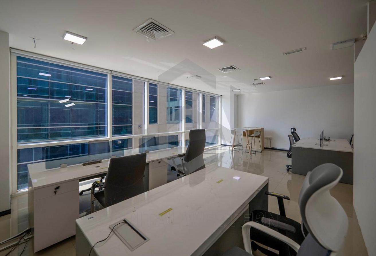 Vacant | Spacious Office | 4 Parking Spaces — 3
