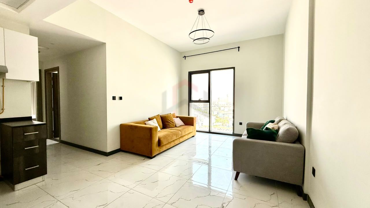 Vacant | Corner Unit | High Floor | Furnished — 2